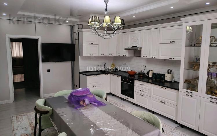 2-бөлмелі пәтер · 108 м² · 14/14 қабат, Шұғыла ш/а., Жуалы 18, бағасы: 48 млн ₸ в Алматы, Наурызбайский р-н — фото 2
