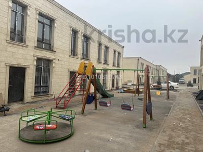 Үйдің бір бөлігі · 3 бөлме · 90 м², Отырар 10 — ЖК «Акбота Виладж», бағасы: 350 000 ₸ в Туздыбастау (Калинино)