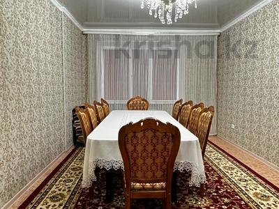 3-бөлмелі пәтер · 72 м² · 2/5 қабат, Алтын орда ш/а., бағасы: 32 млн ₸ в Актобе, мкр. Алтын орда