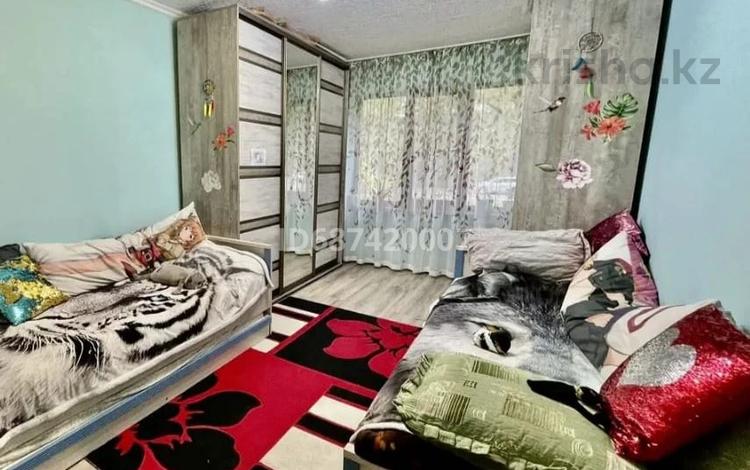 3-комнатная квартира, 65 м², 2/4 этаж, Жубанова 5 — Алтынсарина за 34.5 млн 〒 в Алматы, Ауэзовский р-н — фото 39