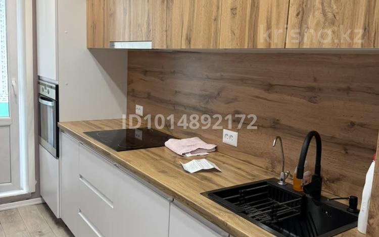 3-комнатная квартира · 64 м² · 3/5 этаж, Королева 88 — Королева за 250 000 ₸ в Экибастузе — фото 2