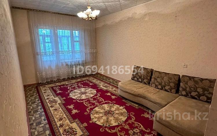 2-комнатная квартира, 52 м², 3/5 этаж помесячно, Аса (10 м/а) — Дом находится возле Эко Центра Доктора Тарарака 