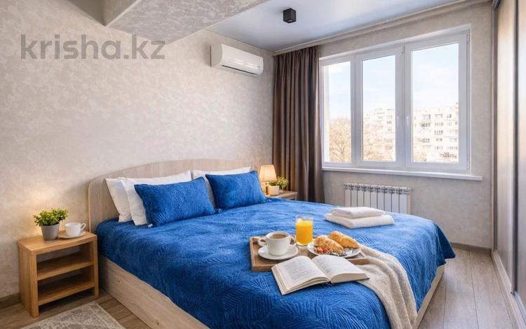 1-бөлмелі пәтер · 45 м² · 4/12 қабат, Тулебаева 49/1, бағасы: 27 500 ₸ в Алматы, Медеуский р-н — фото 12