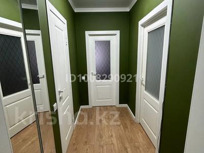1-комнатная квартира · 42 м² · 8/10 этаж, Толеби 285/8 — Толеби матазалка за 18 000 ₸ в Алматы, Ауэзовский р-н