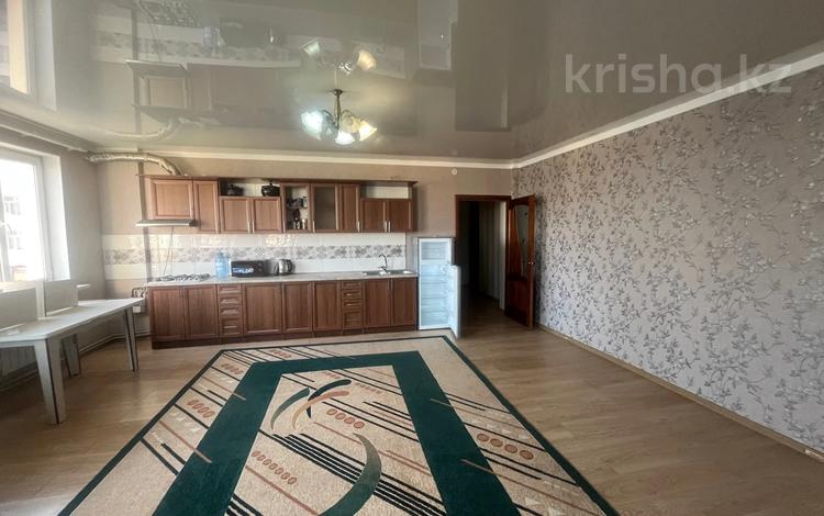 2-комнатная квартира · 60 м² · 8/9 этаж, Нурсат. Шахан 128 за 150 000 ₸ в Шымкенте — фото 8