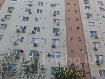 3-бөлмелі пәтер · 94.8 м² · 8/9 қабат, Сары Арқа ш/а 40, бағасы: 35 млн ₸ в Атырау, мкр Сары Арка