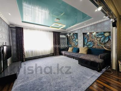 2-комнатная квартира · 54 м² · 18/21 этаж, Толе би 286/6 — Толе би Варламова за 320 000 ₸ в Алматы, Алмалинский р-н
