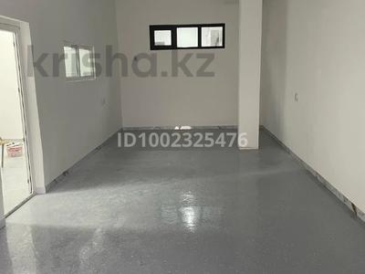 Еркін, кеңселер, білім орталықтары, ойын-сауық · 28 м², бағасы: 230 000 ₸ в Боралдае (Бурундай)