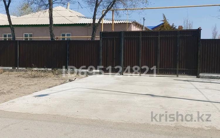 Отдельный дом · 4 комнаты · 80 м² · 836 сот., мкр Атырау, САРАЙШЫҚ 61 — Район школы Гагарина (бывший пр.Тракторный) за 27 млн ₸ — фото 2