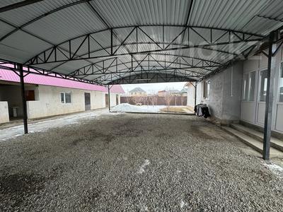 Отдельный дом · 4 комнаты · 120 м² · 10 сот., Жастар 1 за 50 млн 〒 в Талдыкоргане, мкр Жастар