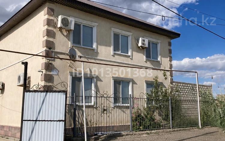 Отдельный дом · 4 комнаты · 210 м² · 5 сот., Жәнібек Елеуисов за 65 млн ₸ в Атырау — фото 2