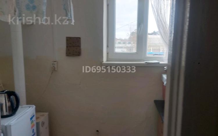 4-комнатная квартира · 60 м² · 2/2 этаж, Молдагулова — Возле школы Абая. г. Жетысай за 7 млн ₸ — фото 2