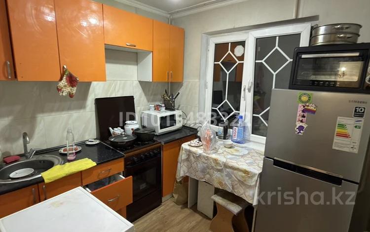 2 бөлме · 55 м² · 3/4 қабат, №11 ш/а. 11, бағасы: 60 000 ₸ в Алматы, Ауэзовский р-н — фото 2