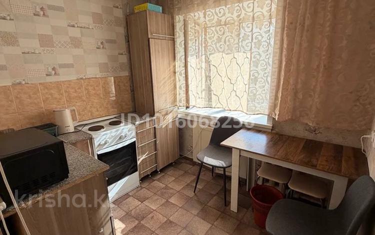 1-комнатная квартира · 28 м² · 2/5 этаж, Антона Чехова 72 за 160 000 ₸ в Усть-Каменогорске, Ульбинский — фото 2