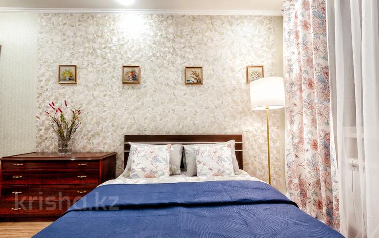 2-бөлмелі пәтер · 60 м² · 3/12 қабат, Самал-2 78, бағасы: 30 000 ₸ в Алматы — фото 6
