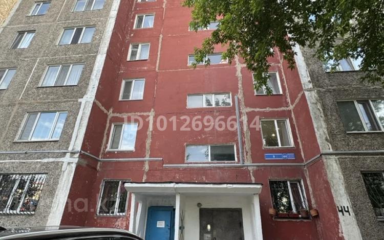 2-бөлмелі пәтер · 54 м² · 9/9 қабат, 8 микрорайон 44, бағасы: 11.8 млн ₸ в Темиртау — фото 2
