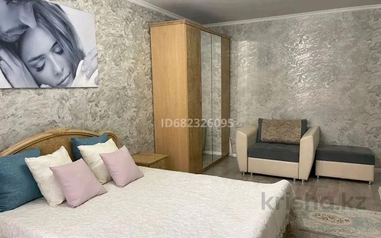 1-комнатная квартира · 35 м² · 1/5 этаж, 410 квартал 12 — Ауезова-Селевина. Возле магазина.,,Южный" за 11.5 млн ₸ в Семее — фото 11