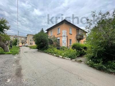 3-комнатная квартира · 62 м² · 1/2 этаж, Шакарима 161а — парк Металлургов за 17 млн 〒 в Усть-Каменогорске, Ульбинский