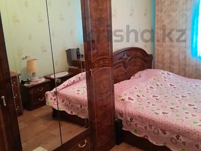 3-комнатная квартира, 68 м², 6/9 этаж, Набережная 1 за 26.3 млн 〒 в Павлодаре