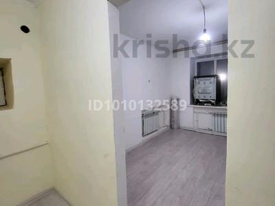 1-бөлмелі пәтер · 18 м² · 3/5 қабат, С.жаманқұлов 15 — Деповский, бағасы: 3.5 млн 〒 в Актобе, мкр Москва