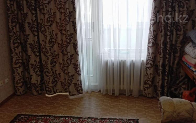 1-бөлмелі пәтер · 39 м² · 4/9 қабат, Мкр. 5 8, бағасы: 15 млн ₸ в Аксае — фото 2