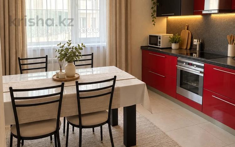4-бөлмелі пәтер · 170 м² · 15/22 қабат, Кожамкулова 273, бағасы: 550 000 ₸ в Алматы, Алмалинский р-н — фото 2