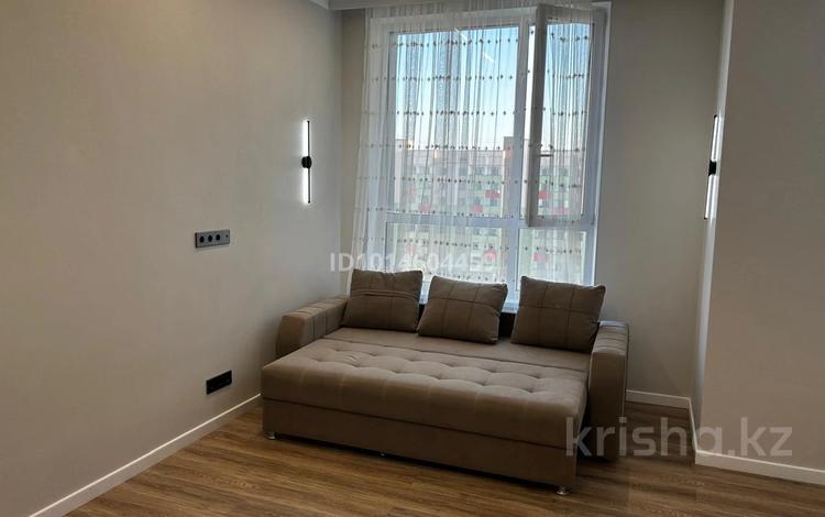 2-комнатная квартира · 62.2 м² · 8/12 этаж, Жубан Молдагалиев за 280 000 ₸ в Астане, Нура р-н — фото 2
