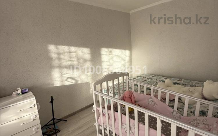 2-комнатная квартира · 45 м² · 1/4 этаж, Гагарина 16 — Возле магазина Аскар за 11 млн 〒 в Каргалы (п. Фабричный) — фото 2