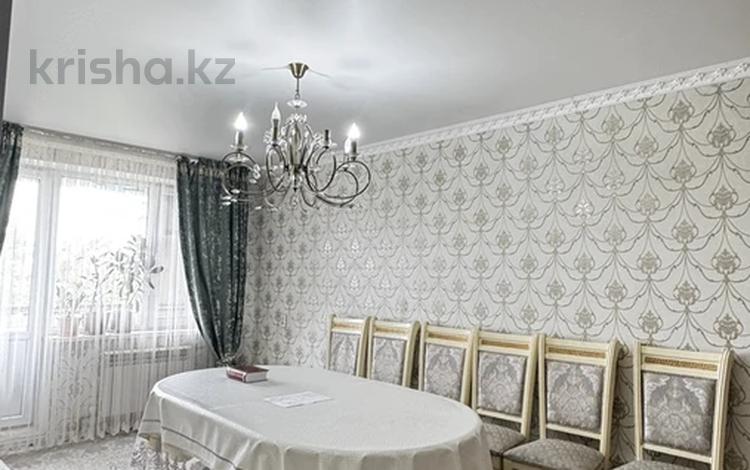 4-бөлмелі пәтер · 80 м² · 5/5 қабат, ул. Рысбек батыра 1, бағасы: 20 млн ₸ в Таразе — фото 2
