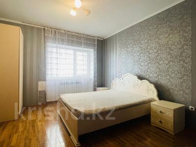 2-комнатная квартира, 70 м², 4/17 этаж, мкр Мамыр-1 за 43.9 млн 〒 в Алматы, Ауэзовский р-н