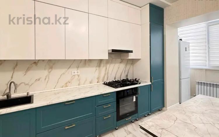 3-комнатная квартира · 87 м² · 1/5 этаж, мкр. Алтын орда 24Б за 40.8 млн ₸ в Актобе — фото 16