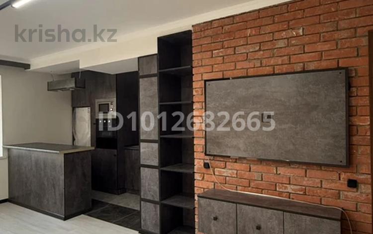 1-бөлмелі пәтер · 35.7 м² · 10/10 қабат, Придорожная 87, бағасы: 13 млн ₸ в Уральске — фото 2