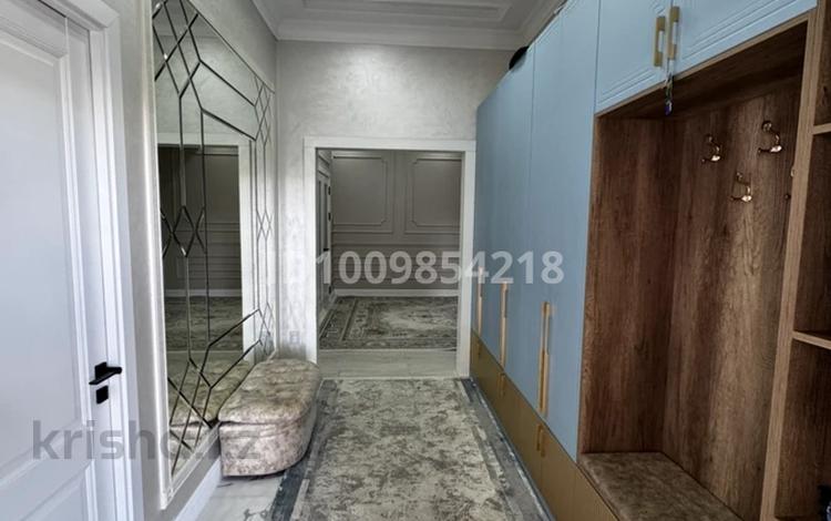 Отдельный дом · 8 комнат · 400 м² · 10 сот., мкр Улы Дала, Улы Дала ш/а. проезд кольцевая 1А — Пушкина-Аскарова за 150 млн 〒 в Таразе — фото 2