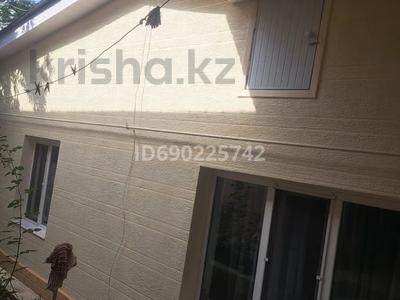 Отдельный дом · 8 комнат · 288 м² · 6 сот., 4 микрорайон 63 за 82.5 млн 〒 в Шымкенте