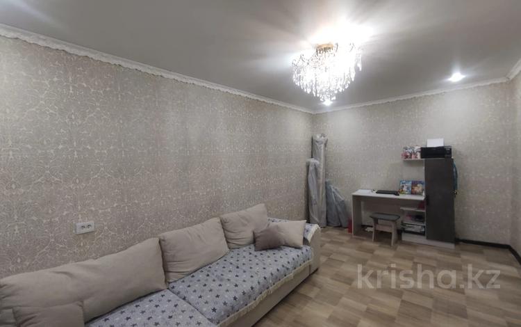 2-комнатная квартира · 50.2 м² · 4/10 этаж, Ленина 45 за 19 млн ₸ в Аксу — фото 16