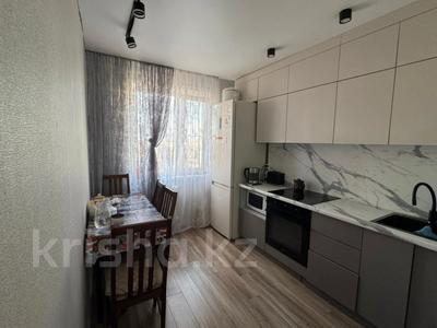 3-бөлмелі пәтер · 67.3 м² · 8/10 қабат, Ленина 45, бағасы: 19.1 млн ₸ в Аксу