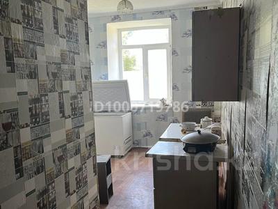 2-комнатная квартира · 55 м² · 1/2 этаж, Берестова — Находится рядом с магазином Алтай 5 за 1 млн ₸ в Глубокое