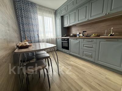3-бөлмелі пәтер · 67.7 м² · 9 қабат, Назарбаева — 8 школа, бағасы: 28.5 млн ₸ в Петропавловске