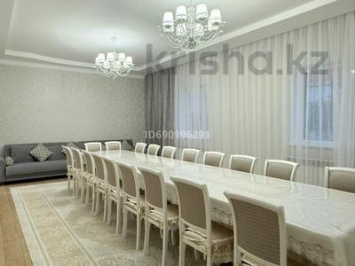Жеке үй · 5 бөлме · 250 м² · 10 жүзд., Жұлдыз ш/а., Демеш бирмаганбетов, бағасы: 47 млн ₸ в Атырау, мкр Жулдыз