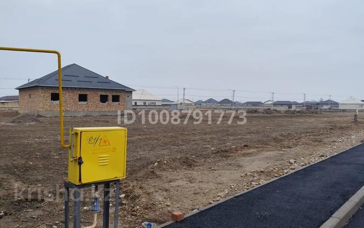 Жер телімі · 10 сотық, Рысбеков 67 — Бақытты шақ мектеп алды, бағасы: 12 млн 〒 в Туркестане — фото 2