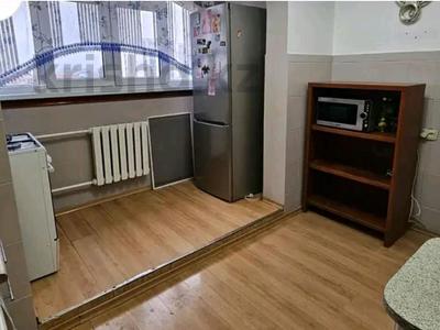 3-комнатная квартира · 72 м² · 6/9 этаж, мкр Аксай-4 за 43 млн ₸ в Алматы, Ауэзовский р-н