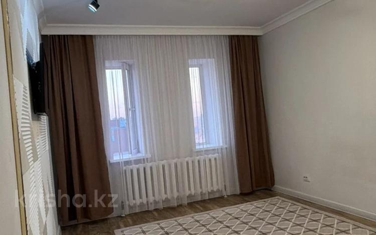 1-комнатная квартира · 39 м² · 10/10 этаж, Максут Нарикбаев 9 за 220 000 ₸ в Астане, Нура р-н — фото 18