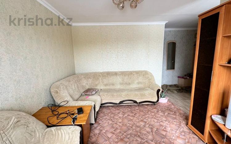 2-комнатная квартира · 43.5 м² · 3/5 этаж, Ауэзова 69 за 9.5 млн ₸ в Аксу — фото 2