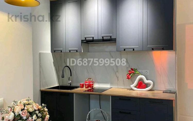 2-комнатная квартира · 50 м² · 10/12 этаж, Кабанбай батыра 64 — Рыскулова за 18 000 ₸ в Астане, Есильский р-н — фото 2