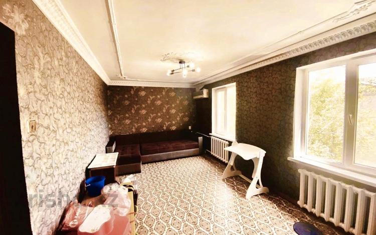 3-комнатная квартира · 58 м² · 5/5 этаж, РАДОСТОВЦА 15 — ТОПОВАЯ ЛОКАЦИЯ!!! за ~ 36 млн ₸ в Алматы, Алмалинский р-н — фото 4