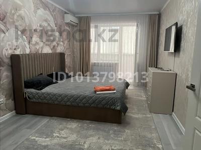1-бөлмелі пәтер · 52 м² · 1/5 қабат, Алтын орда ш/а., Батыс 2 4, бағасы: 250 000 ₸ в Актобе, мкр. Алтын орда
