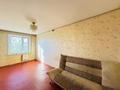 2-бөлмелі пәтер · 45 м² · 3/5 қабат, Казахстанская ул. 124/2, бағасы: 6.5 млн ₸ в Шахтинске — фото 3