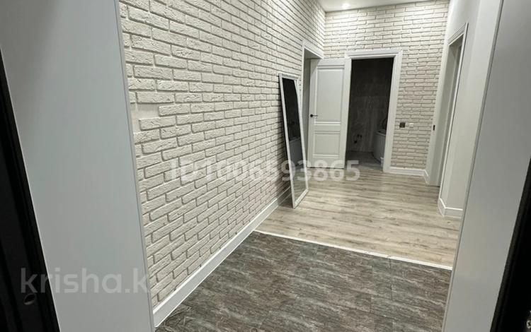2-бөлмелі пәтер · 72 м² · 5/5 қабат, мкр. Алтын орда, ​Батыс 2 микрорайон 50е, бағасы: 24 млн ₸ в Актобе — фото 16
