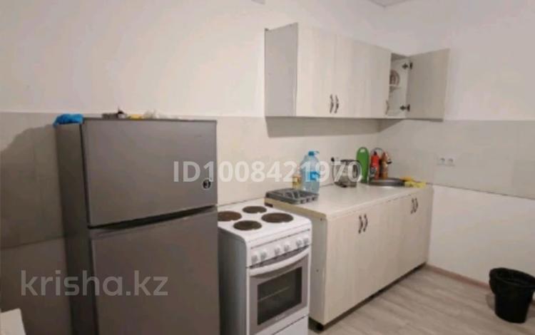 1-бөлмелі пәтер · 378 м² · 5/5 қабат, мкр Пригородный, бағасы: 160 000 〒 в Астане, Есильский р-н — фото 2