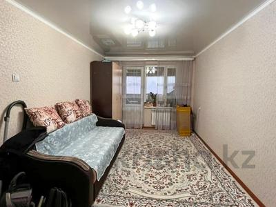 1-бөлмелі пәтер · 32 м² · 4/4 қабат, Жастар 36, бағасы: 12 млн ₸ в Талдыкоргане, мкр Жастар